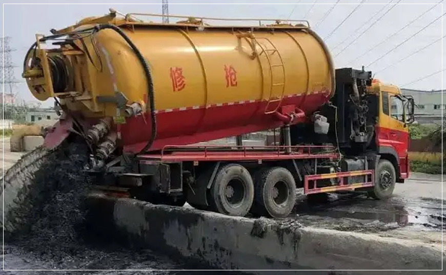 青云谱沉淀池清理案例